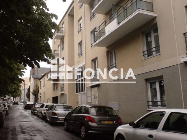 Location Studio 19.3 m² - 38 BOULEVARD DES BELGES La Roche Sur Yon 85000