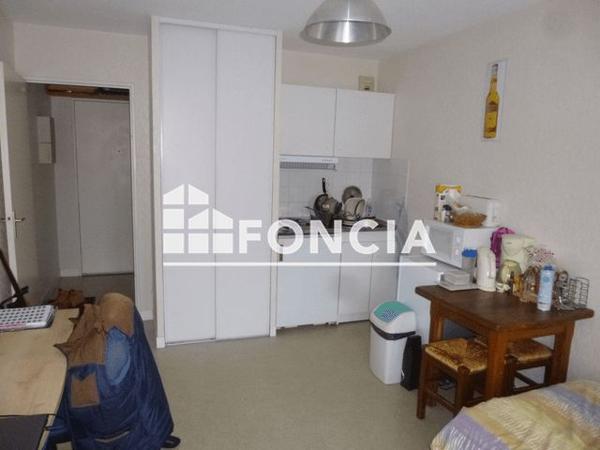 Location Studio 19.3 m² - 38 BOULEVARD DES BELGES La Roche Sur Yon 85000