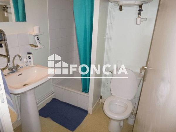 Location Studio 19.3 m² - 38 BOULEVARD DES BELGES La Roche Sur Yon 85000