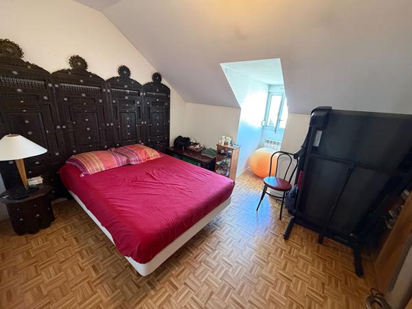 Appartement 5 pièces 103.18 m2