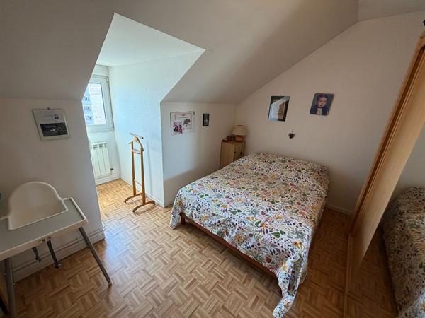 Appartement 5 pièces 103.18 m2