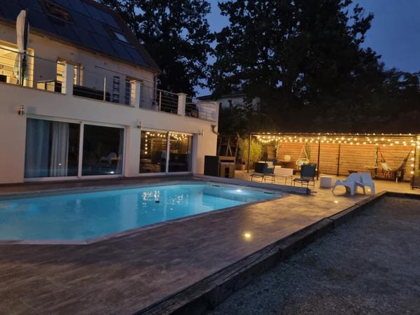 Villa exceptionnelle à Linas