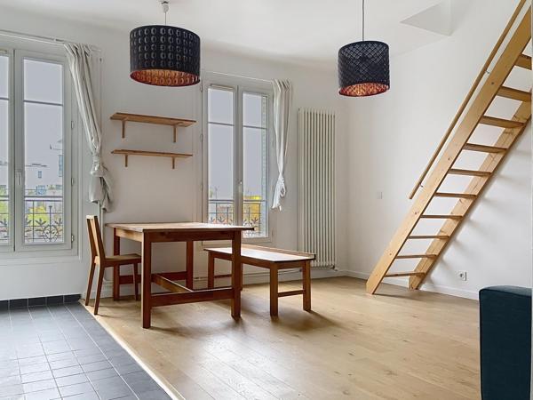 Bas Montreuil, duplex dans immeuble de caractère