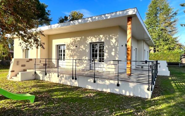 Maison à vendre    5 pièces •  Ychoux