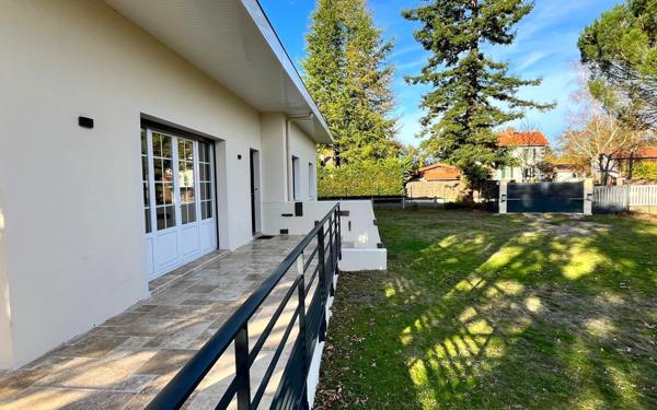 Maison à vendre    5 pièces •  Ychoux