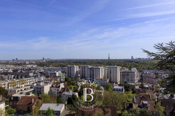 Suresnes, Appartement 3 Chambres -  153 m² à vendre