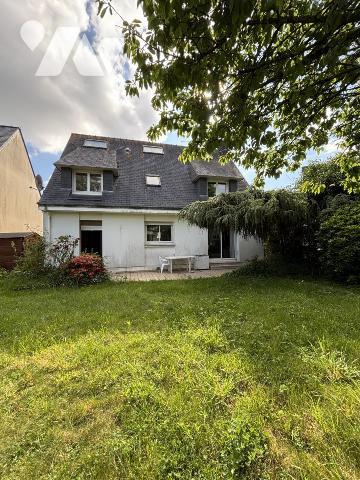 PLOEMEUR Maison de 139 m² habitable sur terrain de 510 m²  