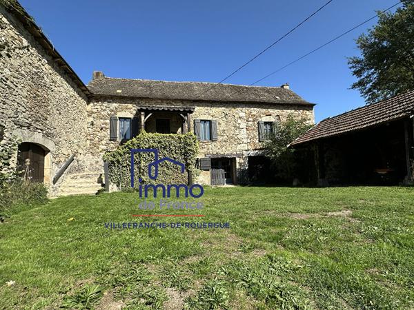 Corps de ferme La Salvetat Peyrales 128 m², 3 ch, grange, hangar sur 18 881 m² de terrain