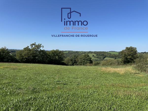 Corps de ferme La Salvetat Peyrales 128 m², 3 ch, grange, hangar sur 18 881 m² de terrain