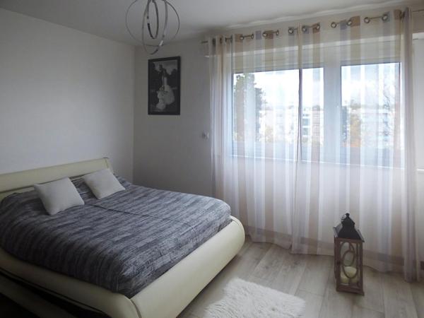 T4 au 4e et dernier étage avec balcon