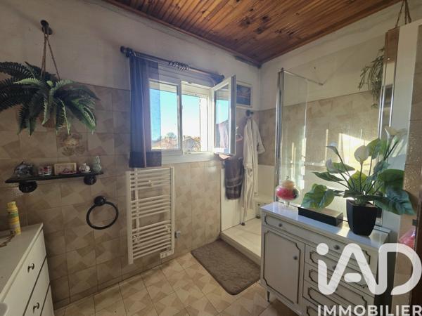 Maison à vendre 5 pièces 110 m² Entraigues-sur-la-Sorgue