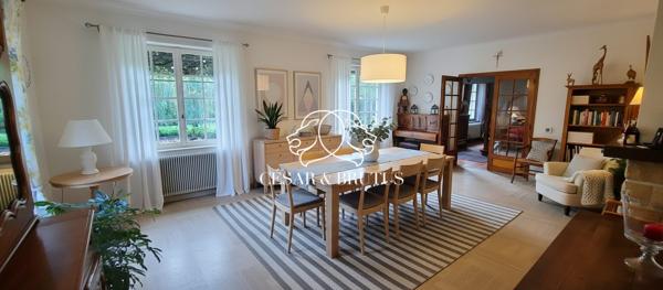 GARNERANS : maison de 12 pièces (271 m²) en vente