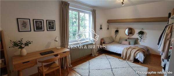 GARNERANS : maison de 12 pièces (271 m²) en vente