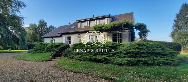 GARNERANS : maison de 12 pièces (271 m²) en vente