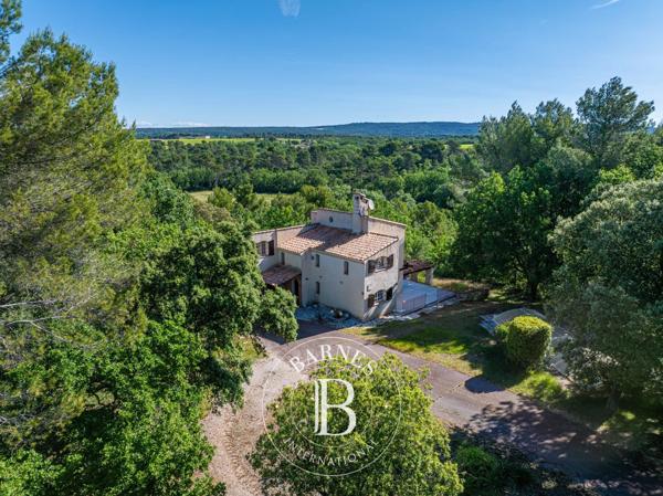 Aix-en-Provence, Maison 6 Chambres -  227 m² à vendre