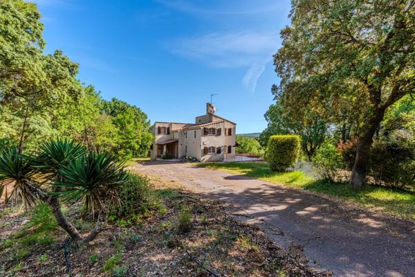 Aix-en-Provence, Maison 6 Chambres -  227 m² à vendre