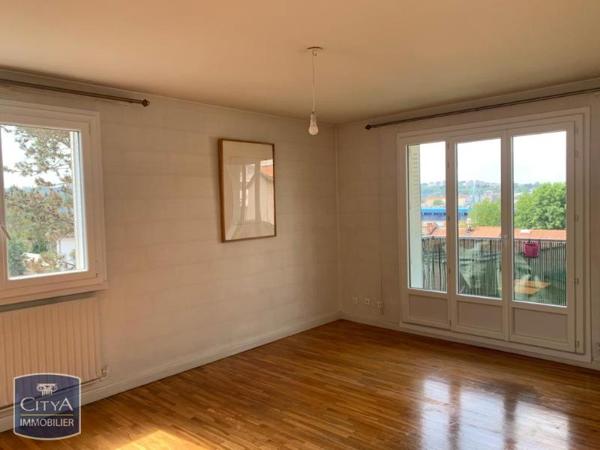 Appartement à louer 3 pièces 66m²