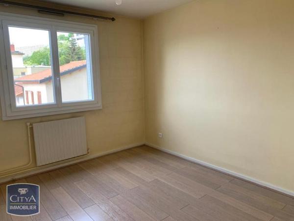 Appartement à louer 3 pièces 66m²