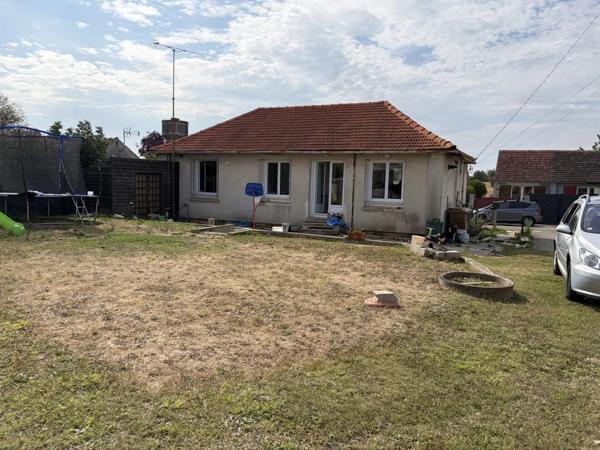 Vente                                                      Maison
                        
                     3 pièces                      60 m2                     à Crépy-en-Valois