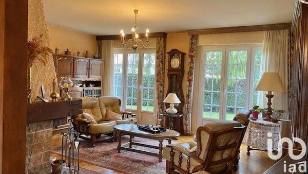 Maison traditionnelle 6 pièces de 111 m² à Audincourt (25400)