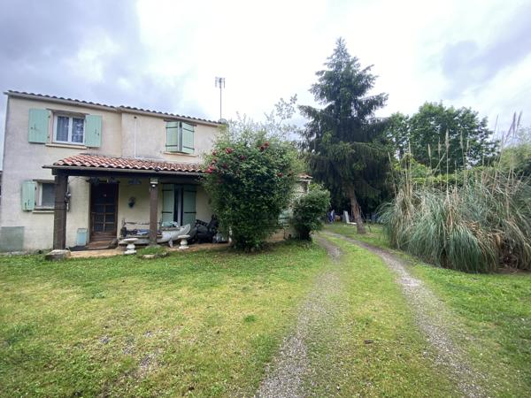 Maison 102 M2 avec piscine sur 2185 M2