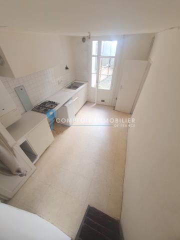 Appartement
                                                                                                                                                                                                                                                                                                                        3 pièce(s)                                                                                                                                                                                                          2 chambre(s)                                                                                                                                                                                                          96  m²