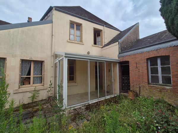 Indre (36) : maison à vendre 4 pièces de 126 m2