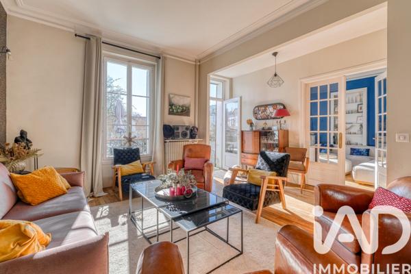 Maison à vendre 10 pièces 250 m² Meaux