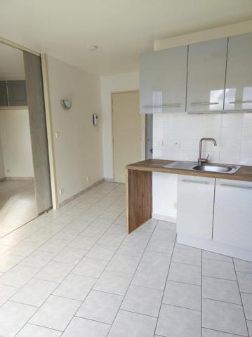 Appartement Oyonnax 1 pièce(s) 28.49 m²