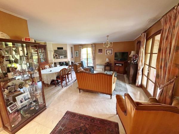 Maison 4 pièce(s) 110 m2 de plain pied sur 1326 m² de terrain