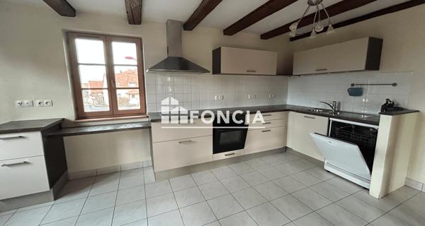 Location Appartement 4 pièces 98.42 m² - Plobsheim 67115