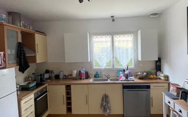 Maison à louer    5 pièces •  Saint-Pierre-du-Mont