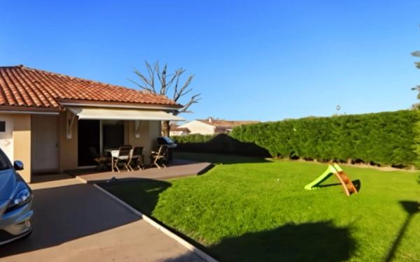 Maison à louer    5 pièces •  Saint-Pierre-du-Mont