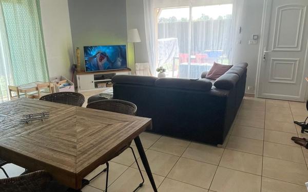 Maison à louer    5 pièces •  Saint-Pierre-du-Mont