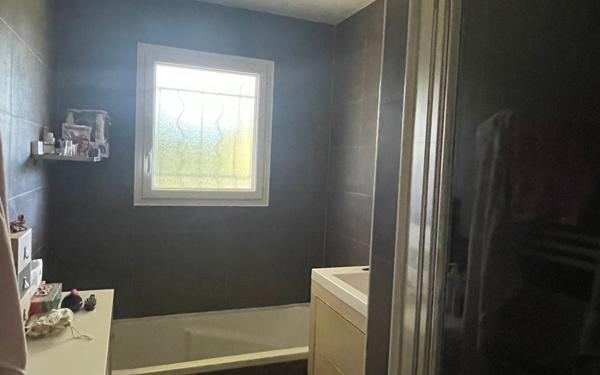 Maison à louer    5 pièces •  Saint-Pierre-du-Mont