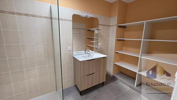 Maison 91m²  3 chambres avec cour et garage