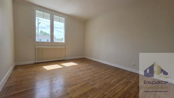 Maison 91m²  3 chambres avec cour et garage