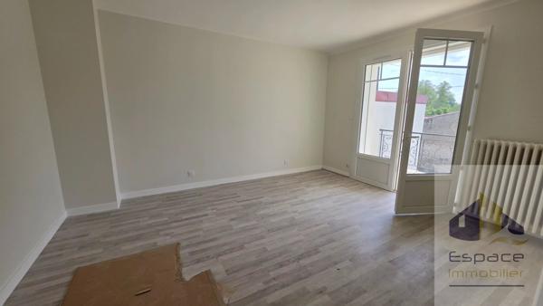 Maison 91m²  3 chambres avec cour et garage