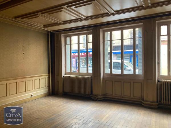 Local professionnel à vendre 118m²