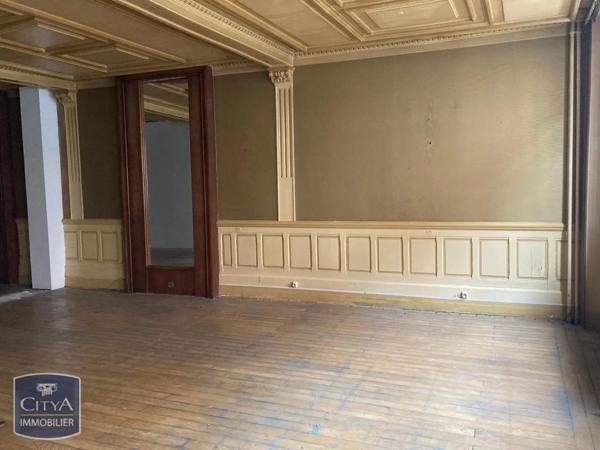 Local professionnel à vendre 118m²