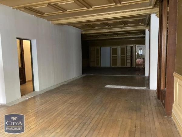 Local professionnel à vendre 118m²