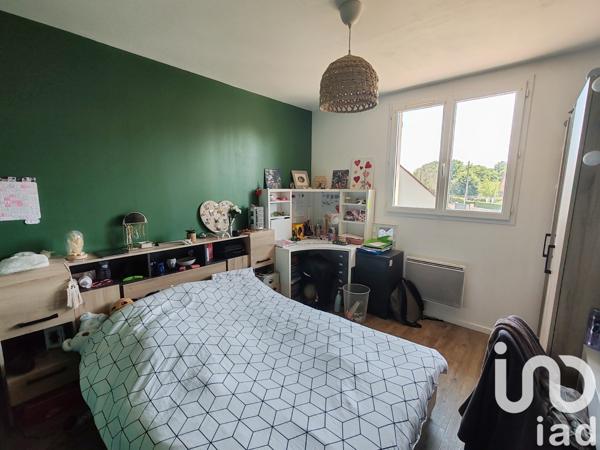 Maison à vendre 7 pièces 180 m² Neuilly-le-Réal