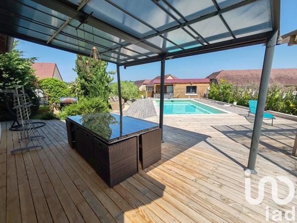 Maison à vendre 7 pièces 180 m² Neuilly-le-Réal