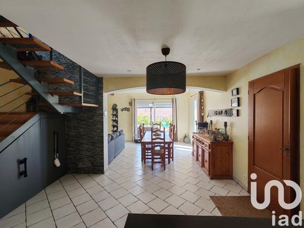 Maison à vendre 7 pièces 180 m² Neuilly-le-Réal