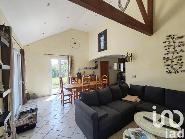 Maison à vendre 7 pièces 180 m² Neuilly-le-Réal