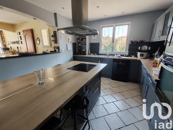 Maison à vendre 7 pièces 180 m² Neuilly-le-Réal