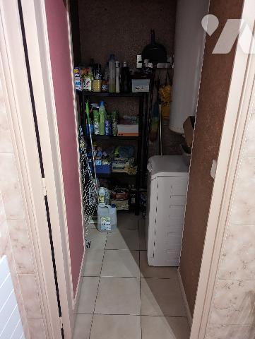 APPARTEMENT T5  avec ascenseur 84 m2 trois chambres cave parking garage