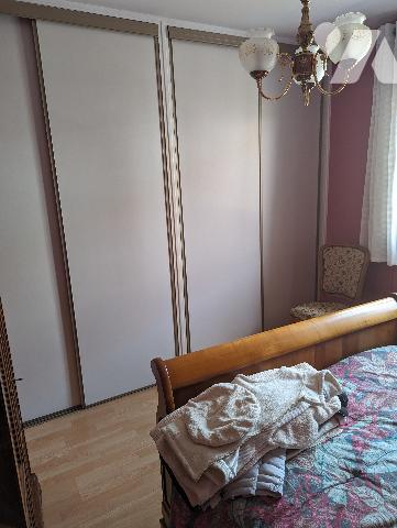 APPARTEMENT T5  avec ascenseur 84 m2 trois chambres cave parking garage