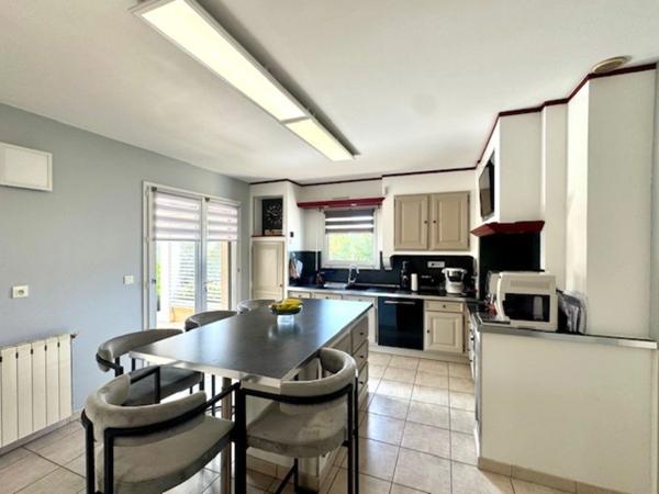 Maison à vendre 5 pièces SAINT CHRISTOL LES ALES (30)