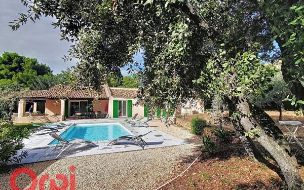 Maison à vendre    6 pièces •  La Cadière-d'Azur